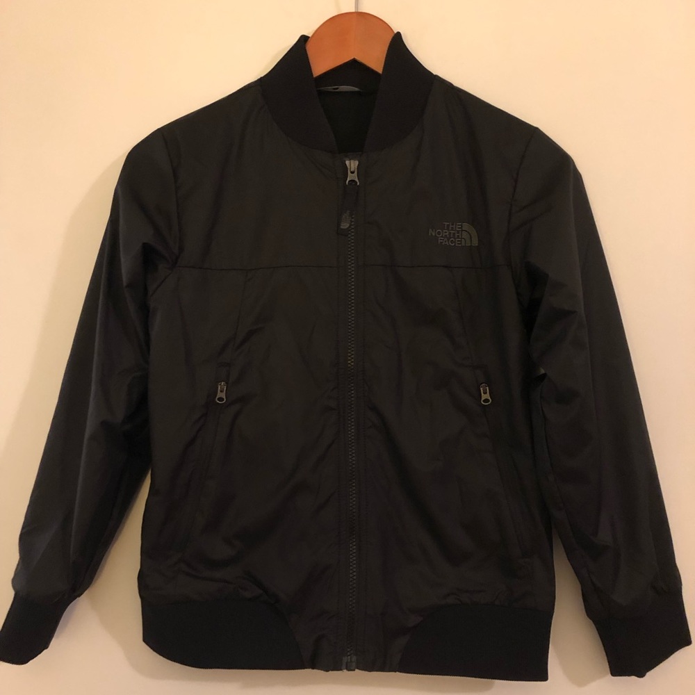 ⚡️SALE⚡️Sz M (10/12) black The North Face jacket